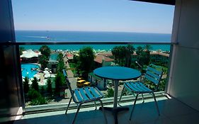 Delfino Boutique Apart Hotel